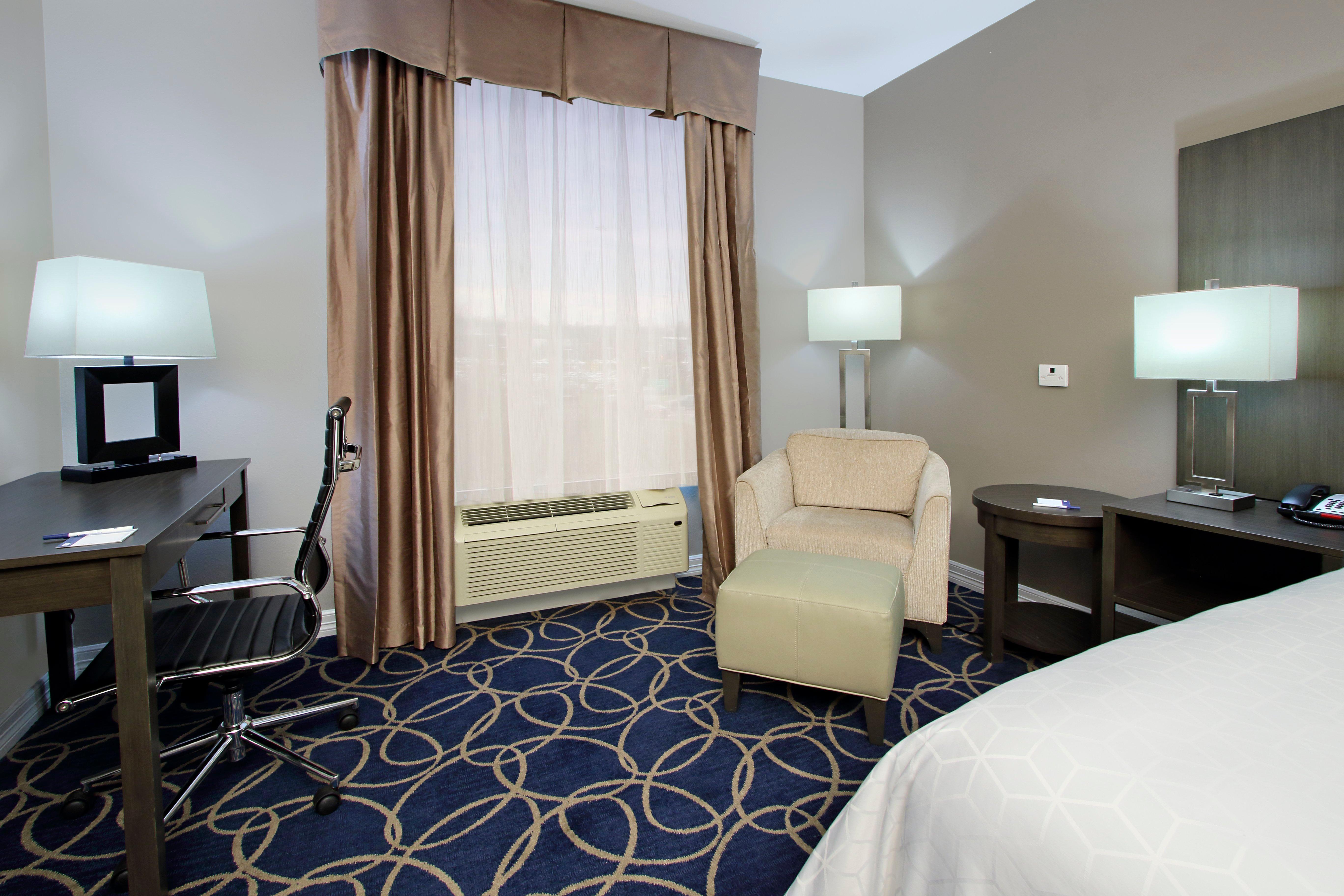 Holiday Inn Express And Suites Houston North - Iah Area By Ihg Ngoại thất bức ảnh