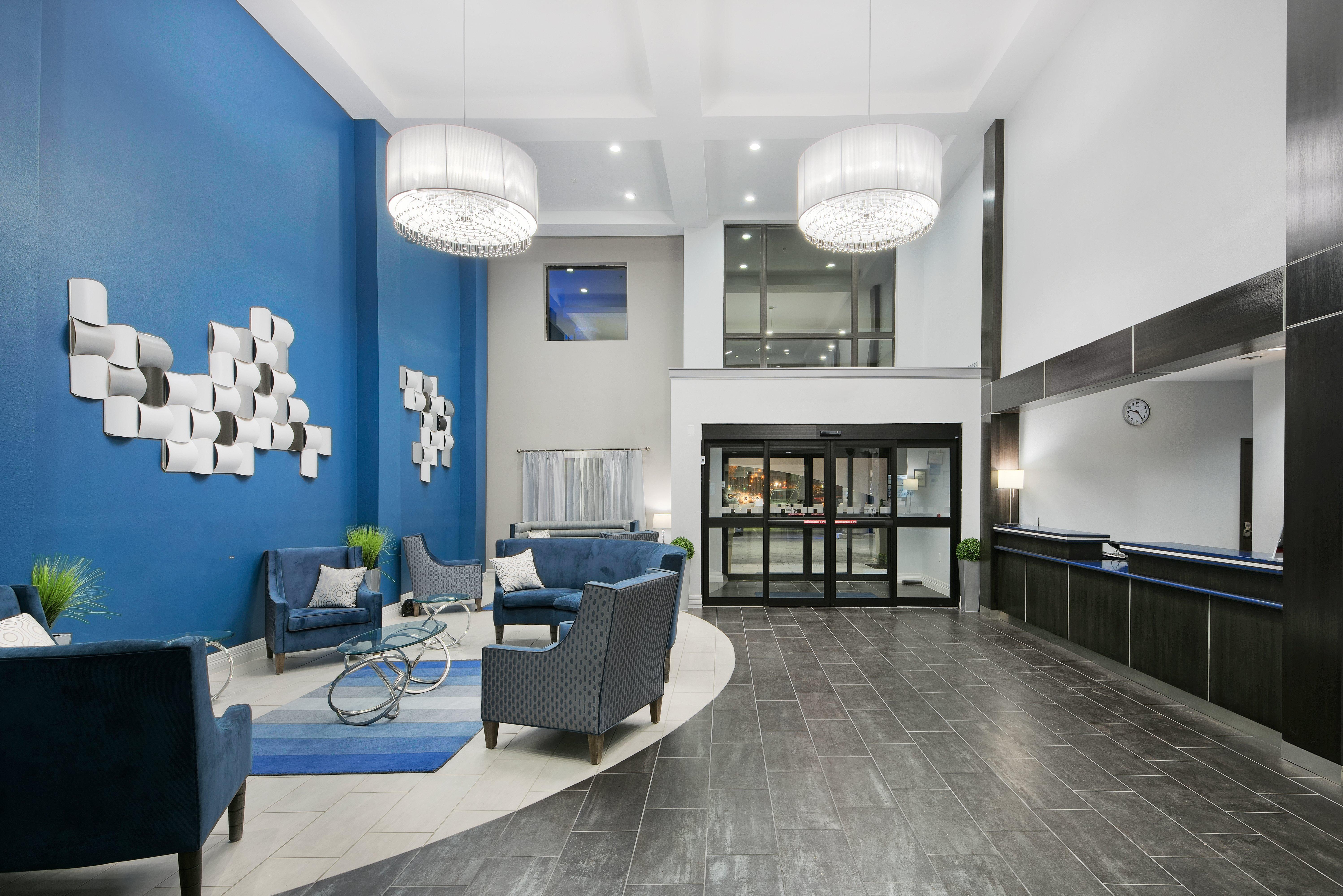 Holiday Inn Express And Suites Houston North - Iah Area By Ihg Ngoại thất bức ảnh