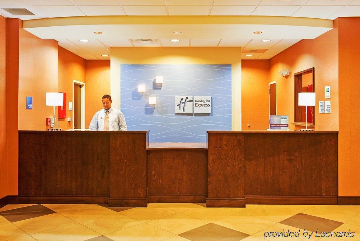 Holiday Inn Express And Suites Houston North - Iah Area By Ihg Ngoại thất bức ảnh